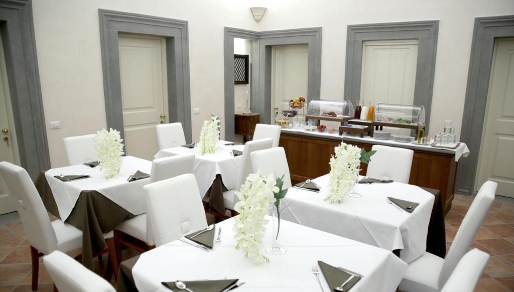 Hotel Renaissance Флоренция Экстерьер фото